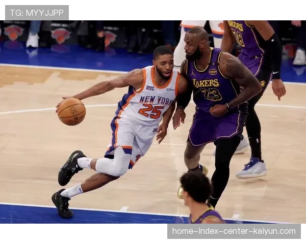 尼克斯空间进攻体系见效 布伦森唐斯挡拆渐入佳境 尼克斯空间进攻体系见效 布伦森唐斯挡拆渐入佳境